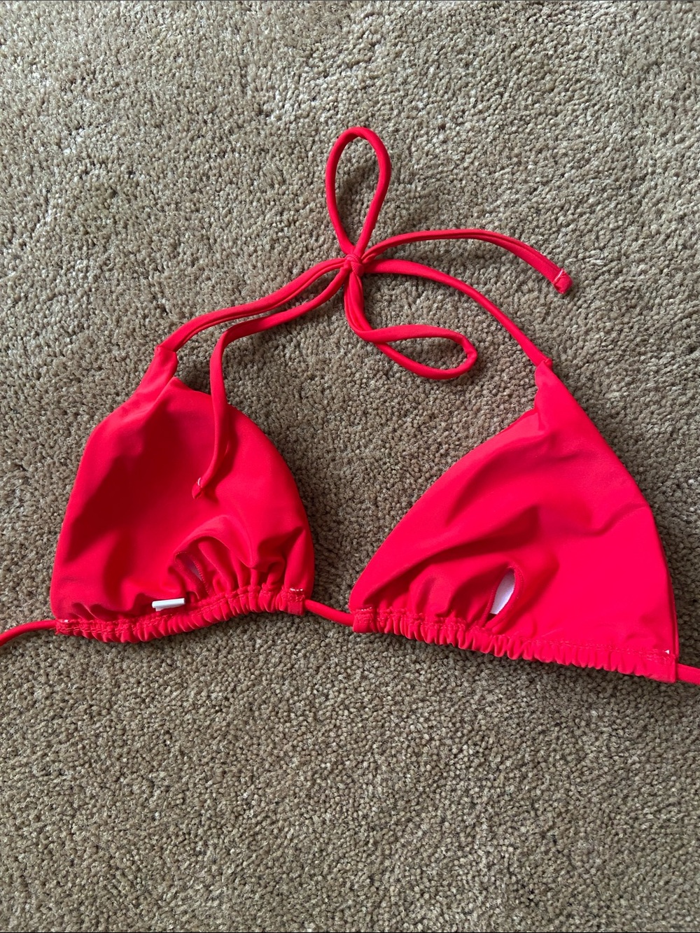 Red Bikini - Picture 3 of 5